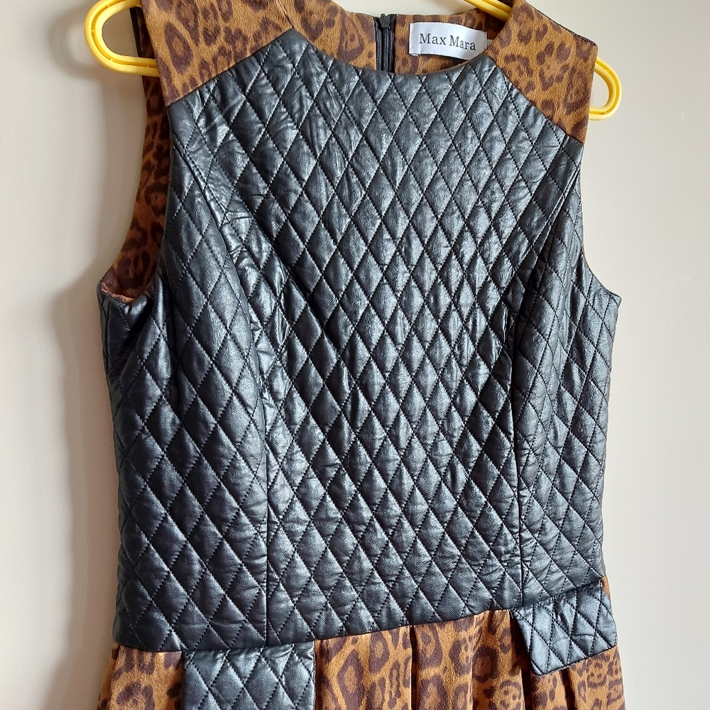 ♡ Ladies Dress with leather detail - Picture 3 of 12